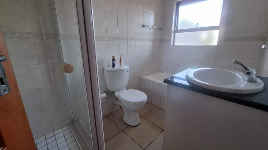 To Let 2 Bedroom Property for Rent in Meyersdal Gauteng