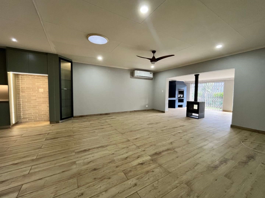To Let 3 Bedroom Property for Rent in Brummeria Gauteng