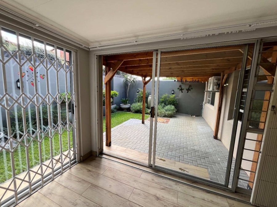 To Let 3 Bedroom Property for Rent in Brummeria Gauteng