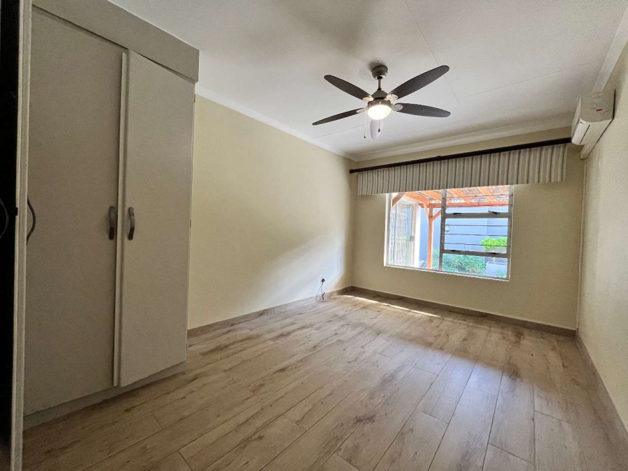 To Let 3 Bedroom Property for Rent in Brummeria Gauteng