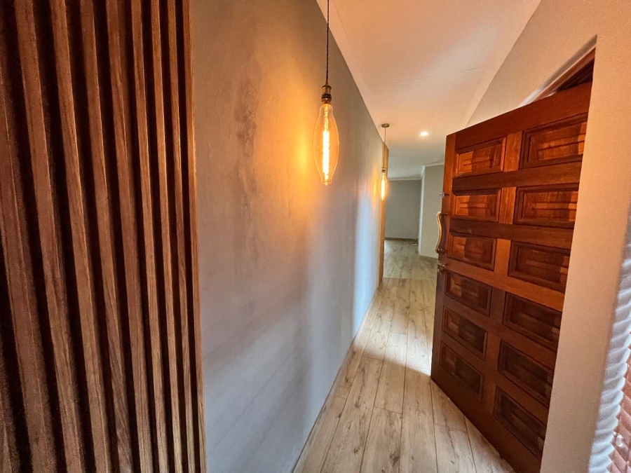 To Let 3 Bedroom Property for Rent in Brummeria Gauteng