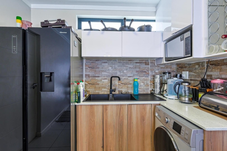 2 Bedroom Property for Sale in Equestria Gauteng