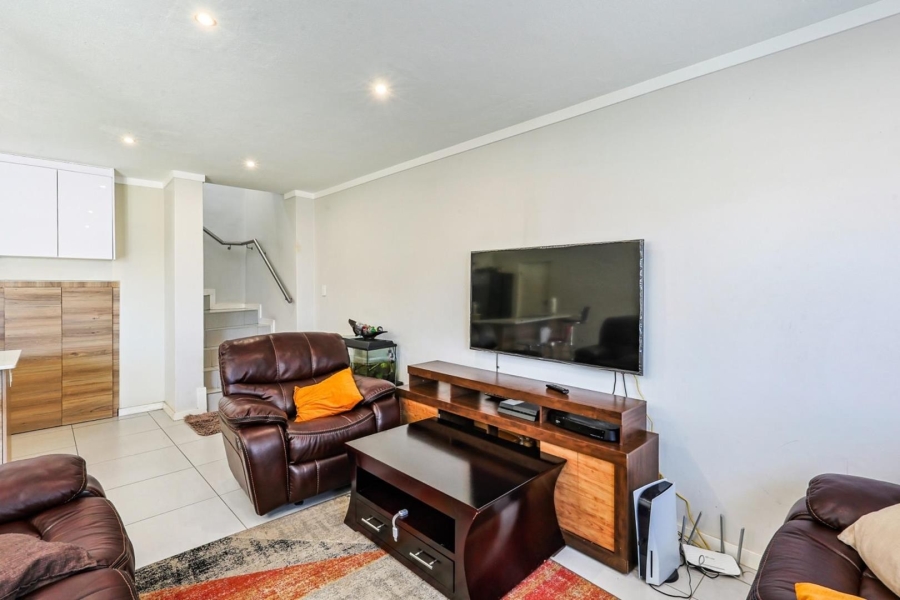 2 Bedroom Property for Sale in Equestria Gauteng