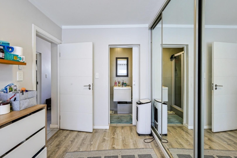 2 Bedroom Property for Sale in Equestria Gauteng