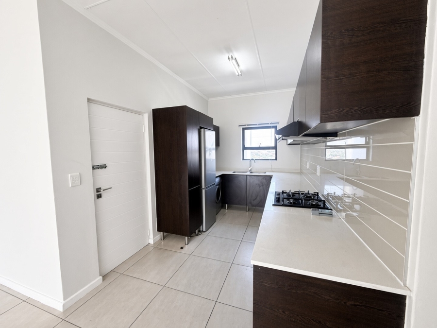 To Let 2 Bedroom Property for Rent in Edenvale Gauteng