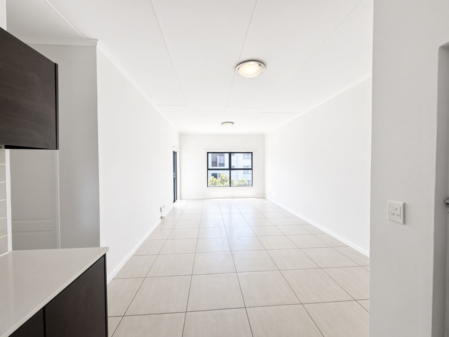 To Let 2 Bedroom Property for Rent in Edenvale Gauteng