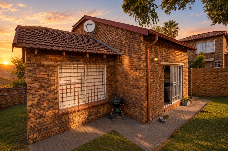 3 Bedroom Property for Sale in Wilgeheuwel Gauteng