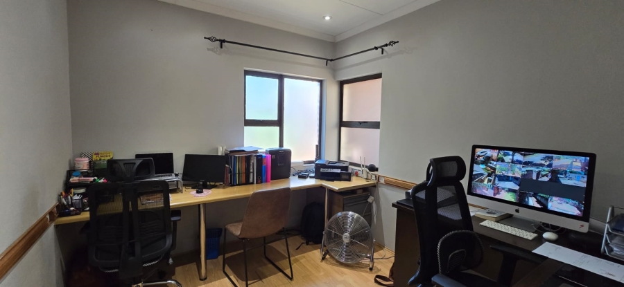 4 Bedroom Property for Sale in Clubview Gauteng