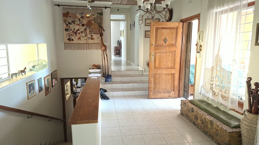 5 Bedroom Property for Sale in Glenhazel Gauteng