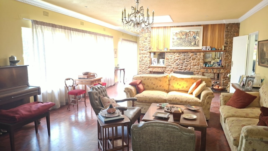 5 Bedroom Property for Sale in Glenhazel Gauteng