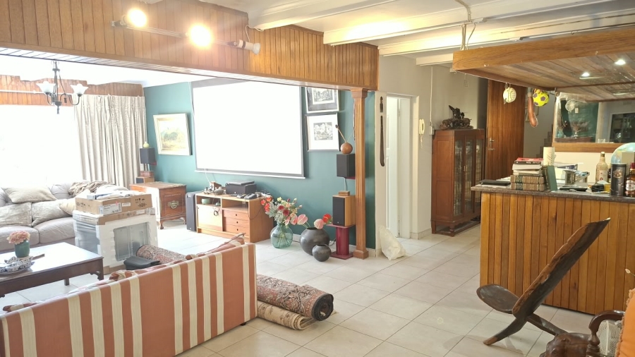 5 Bedroom Property for Sale in Glenhazel Gauteng