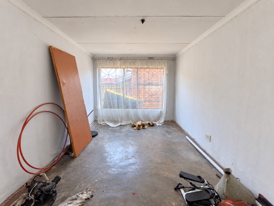 7 Bedroom Property for Sale in Soshanguve M Gauteng