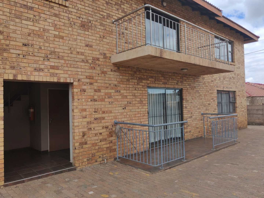 2 Bedroom Property for Sale in Lenasia South Ext 4 Gauteng