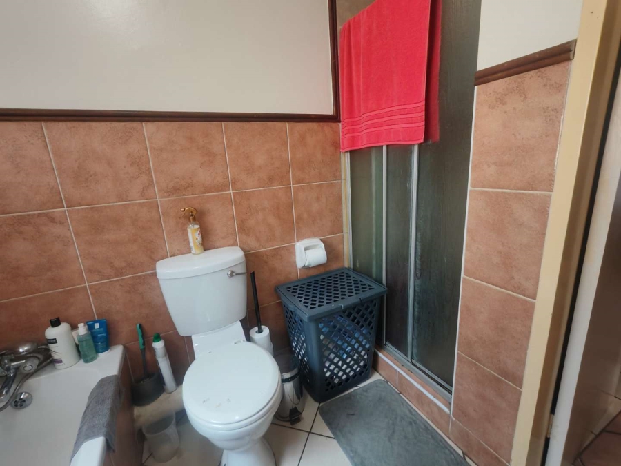 2 Bedroom Property for Sale in Eco Park Gauteng