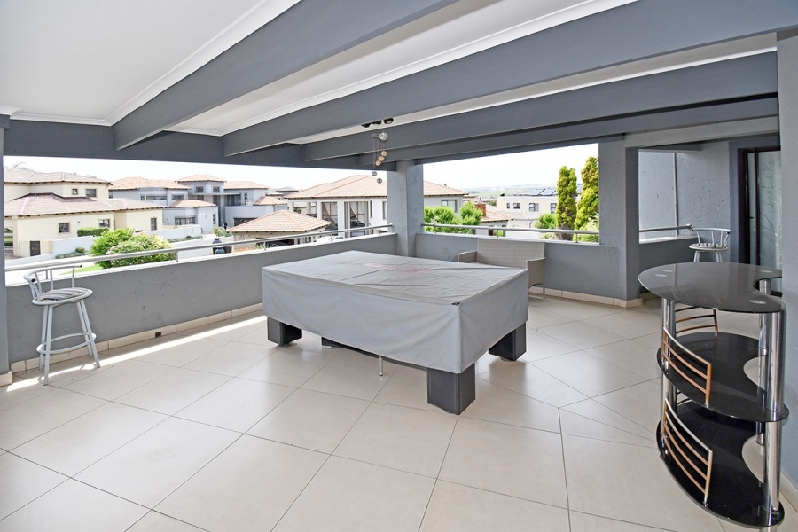 5 Bedroom Property for Sale in Blue Valley Golf Estate Gauteng