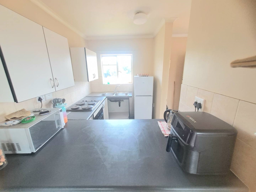 2 Bedroom Property for Sale in Weavind Park Gauteng