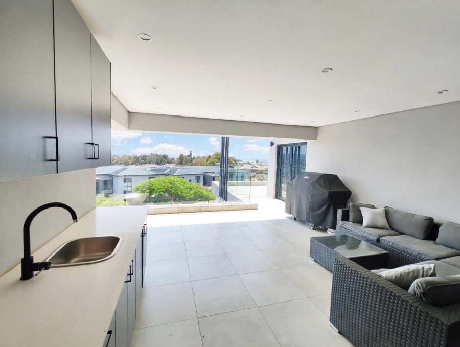 4 Bedroom Property for Sale in Eye of Africa Gauteng
