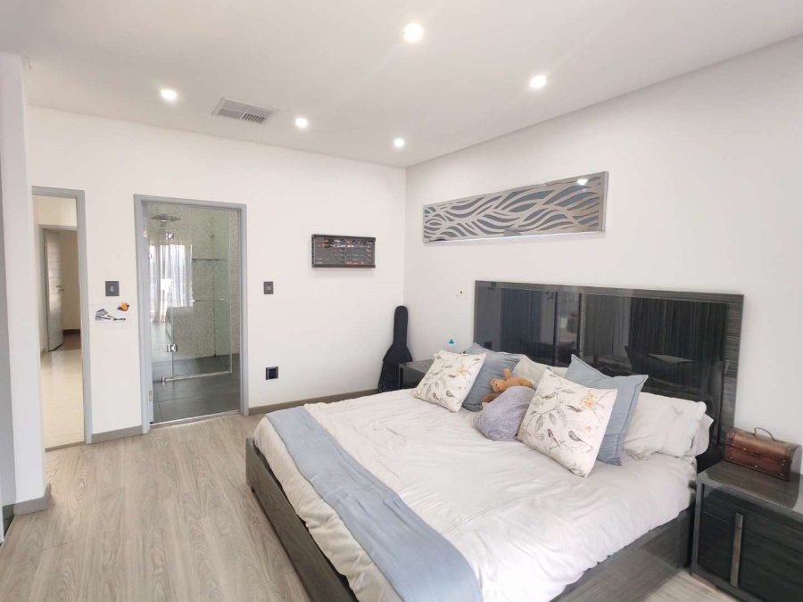 4 Bedroom Property for Sale in Eye of Africa Gauteng