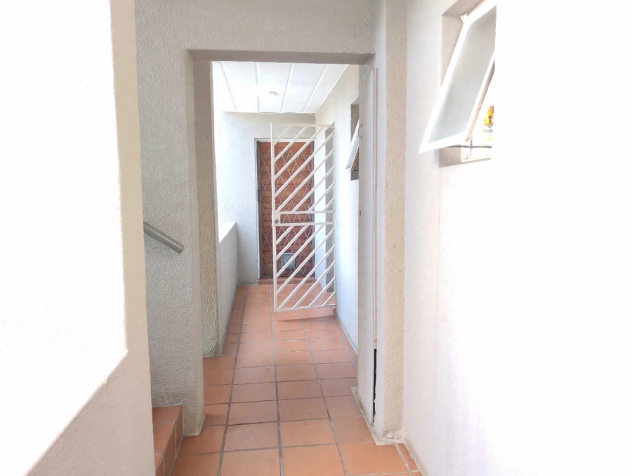 1 Bedroom Property for Sale in Melville Gauteng