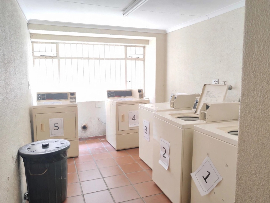 1 Bedroom Property for Sale in Melville Gauteng