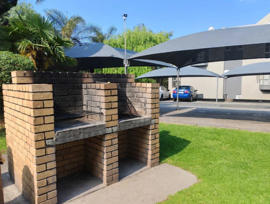 1 Bedroom Property for Sale in Melville Gauteng