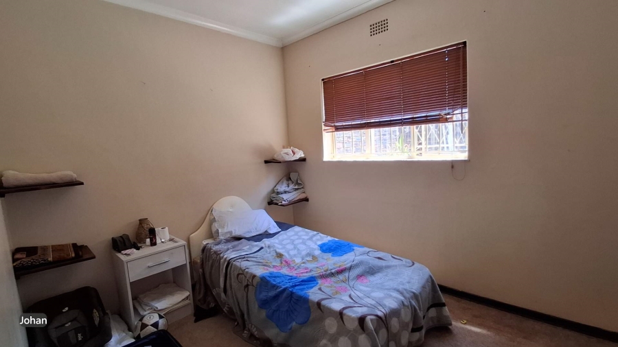 3 Bedroom Property for Sale in Brackenhurst Gauteng