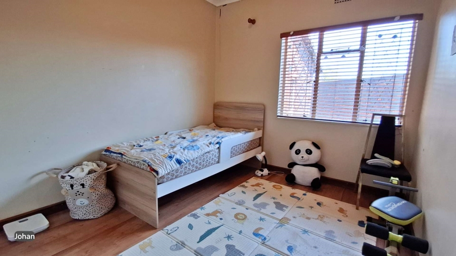 3 Bedroom Property for Sale in Brackenhurst Gauteng