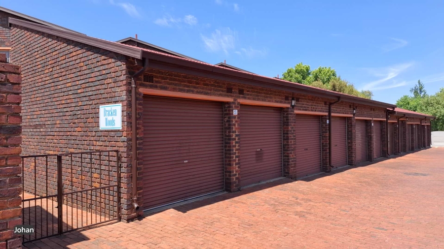 3 Bedroom Property for Sale in Brackenhurst Gauteng