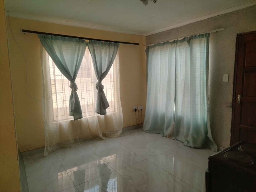 To Let 2 Bedroom Property for Rent in Soshanguve VV Gauteng