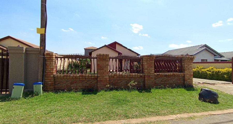 2 Bedroom Property for Sale in Soshanguve XX Gauteng