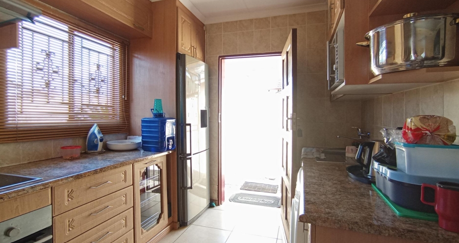 2 Bedroom Property for Sale in Soshanguve XX Gauteng