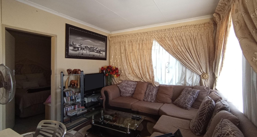 2 Bedroom Property for Sale in Soshanguve XX Gauteng