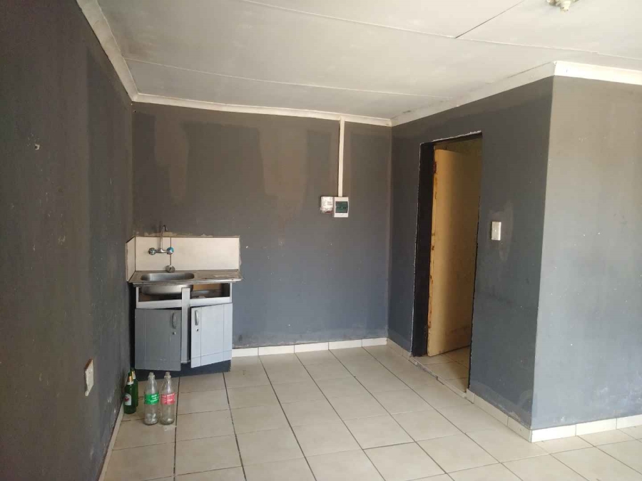 6 Bedroom Property for Sale in Soshanguve X Gauteng