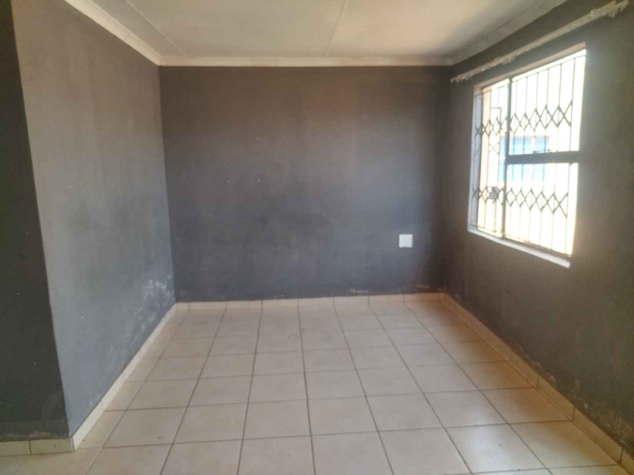 6 Bedroom Property for Sale in Soshanguve X Gauteng
