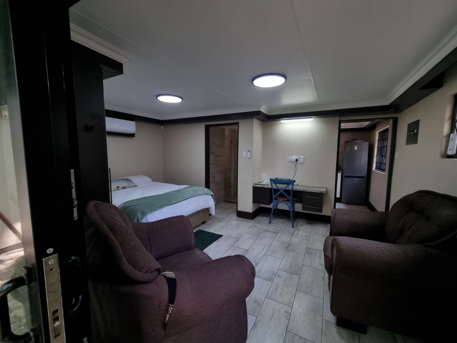 To Let 1 Bedroom Property for Rent in Menlo Park Gauteng