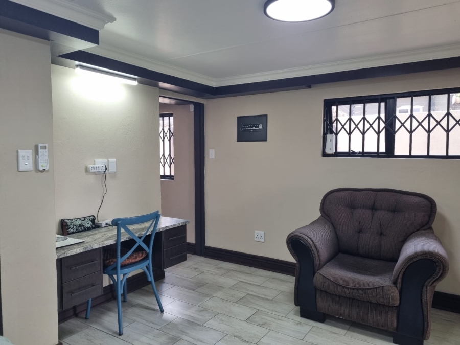To Let 1 Bedroom Property for Rent in Menlo Park Gauteng