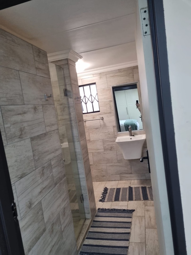 To Let 1 Bedroom Property for Rent in Menlo Park Gauteng