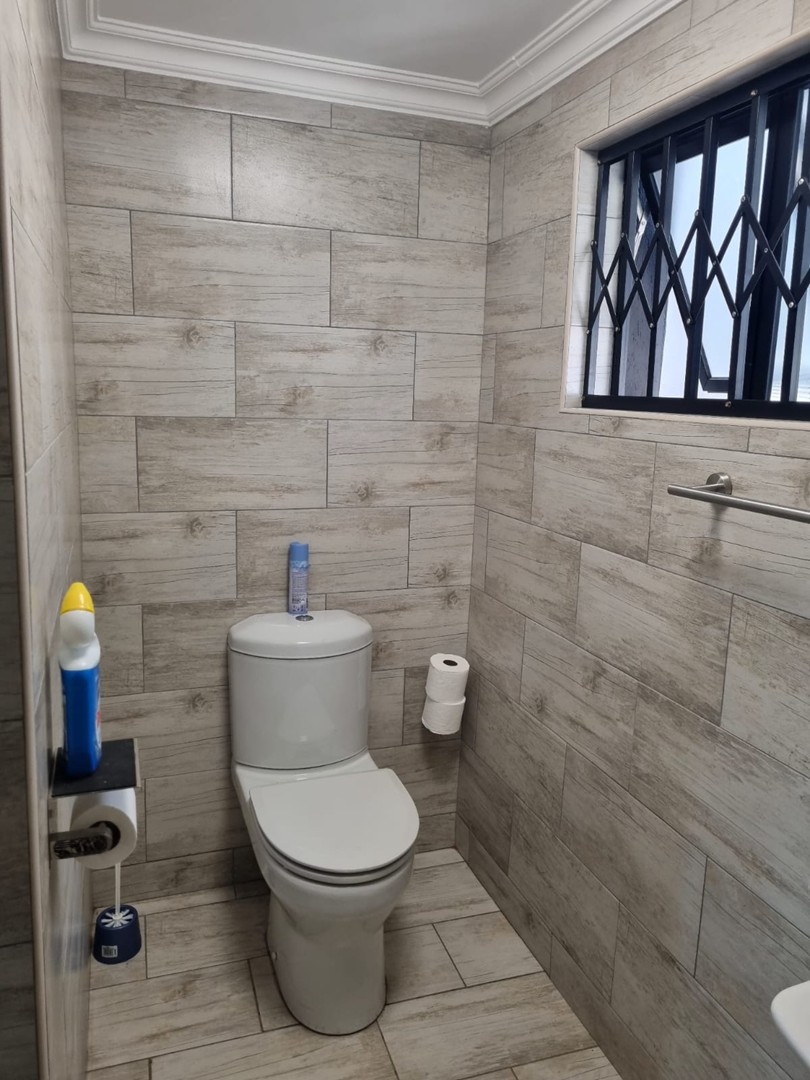 To Let 1 Bedroom Property for Rent in Menlo Park Gauteng