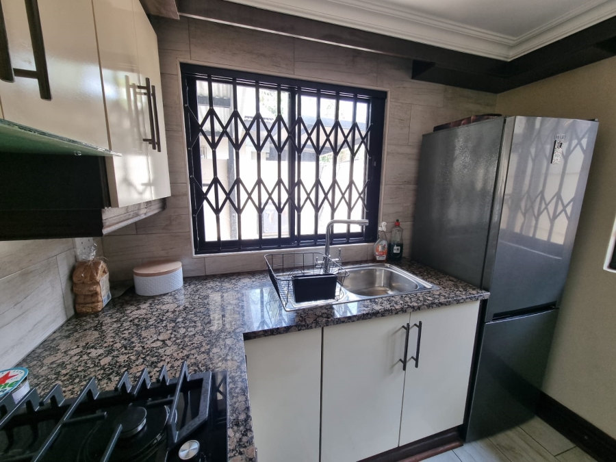 To Let 1 Bedroom Property for Rent in Menlo Park Gauteng