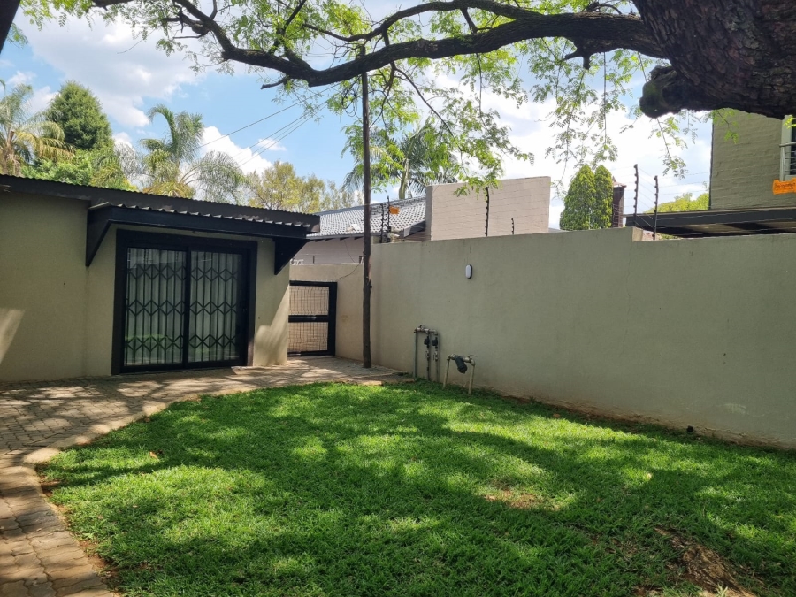 To Let 1 Bedroom Property for Rent in Menlo Park Gauteng
