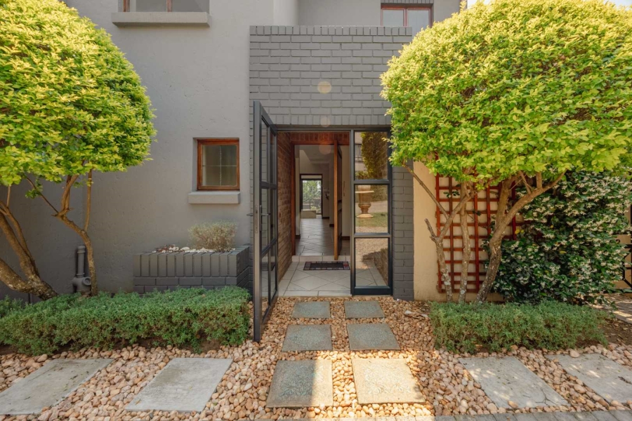 To Let 3 Bedroom Property for Rent in Moreleta Park Gauteng