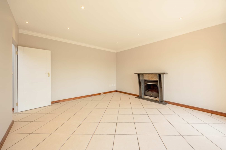 To Let 3 Bedroom Property for Rent in Moreleta Park Gauteng