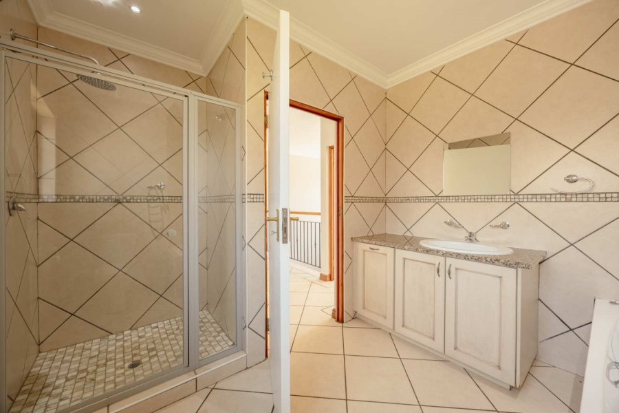 To Let 3 Bedroom Property for Rent in Moreleta Park Gauteng