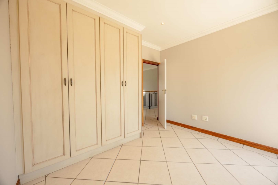 To Let 3 Bedroom Property for Rent in Moreleta Park Gauteng