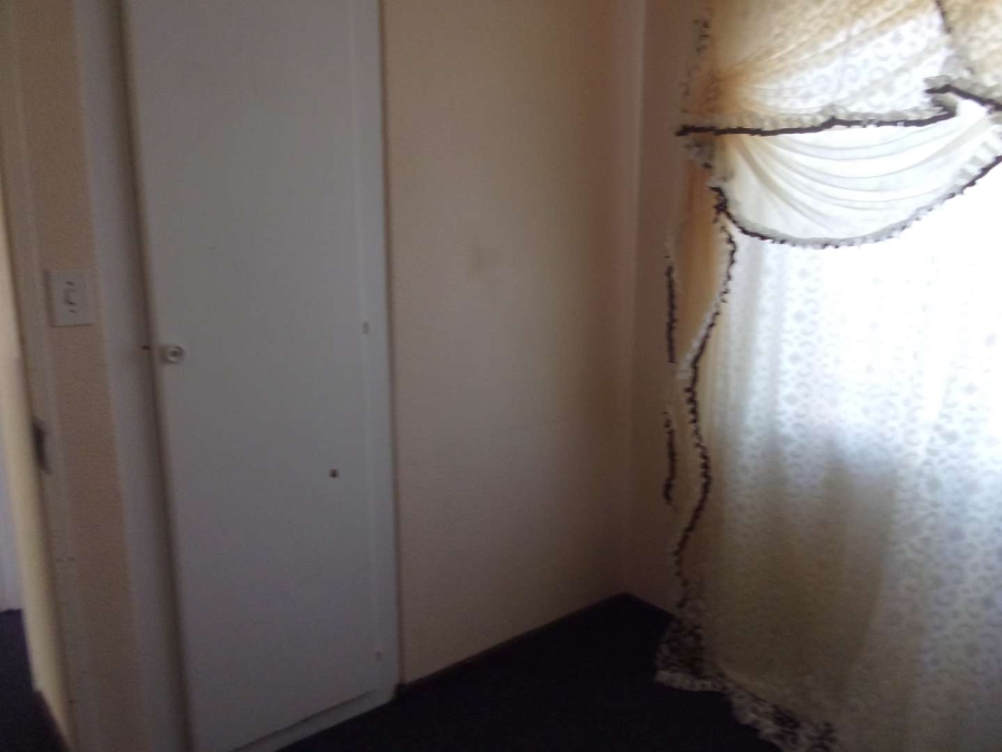 2 Bedroom Property for Sale in Groblerpark Gauteng