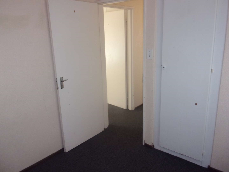 2 Bedroom Property for Sale in Groblerpark Gauteng