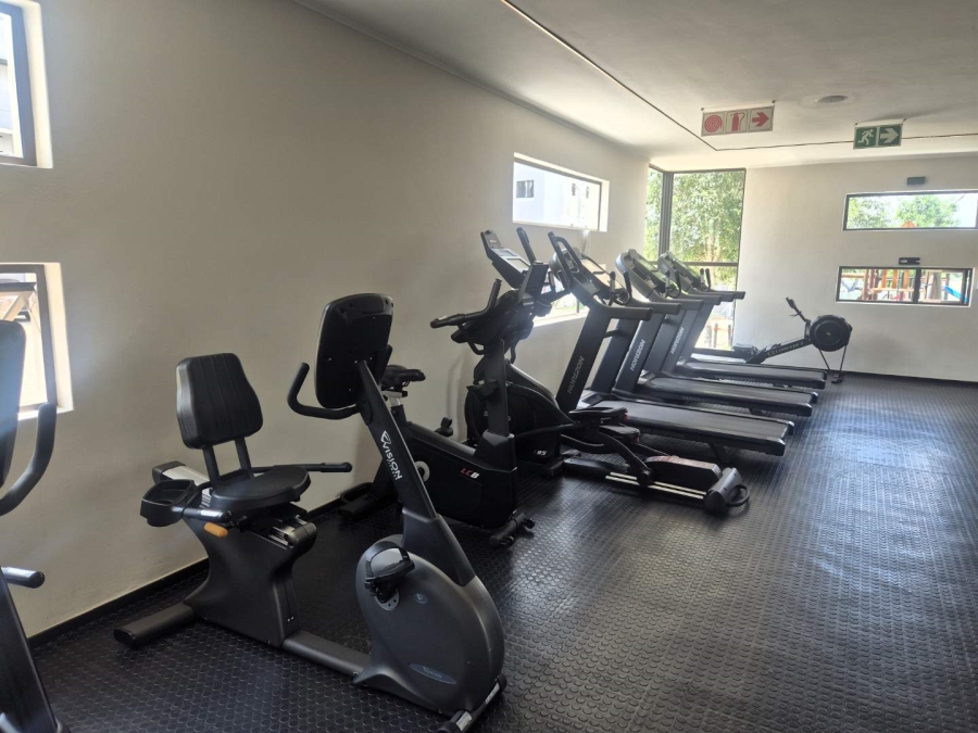 To Let 2 Bedroom Property for Rent in Broadacres Gauteng