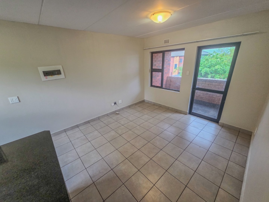 To Let 2 Bedroom Property for Rent in La Montagne Gauteng