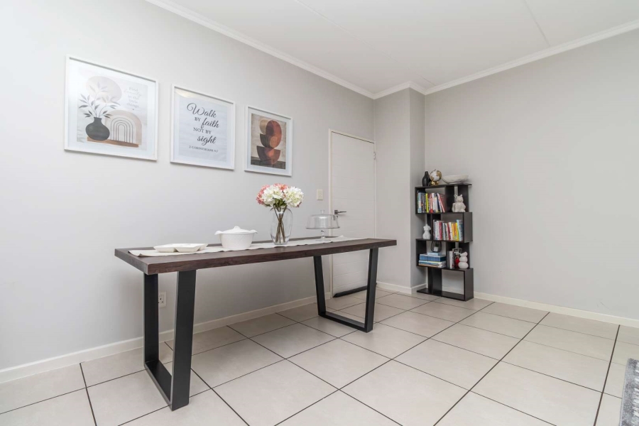 3 Bedroom Property for Sale in Olivedale Gauteng