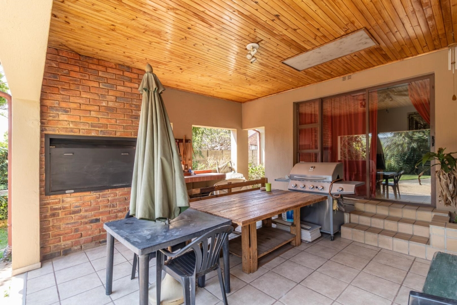 5 Bedroom Property for Sale in Randpark Ridge Gauteng